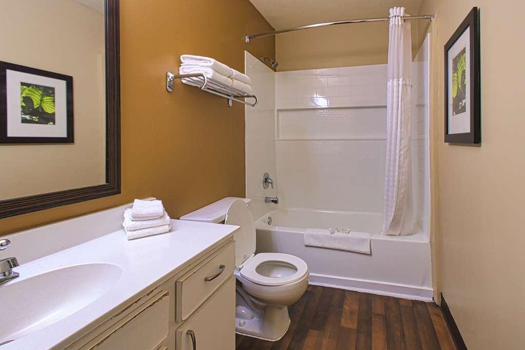 Suburban Studios Louisville East Szoba fotó