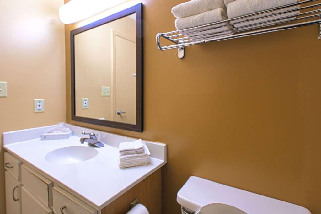 Suburban Studios Louisville East Szoba fotó
