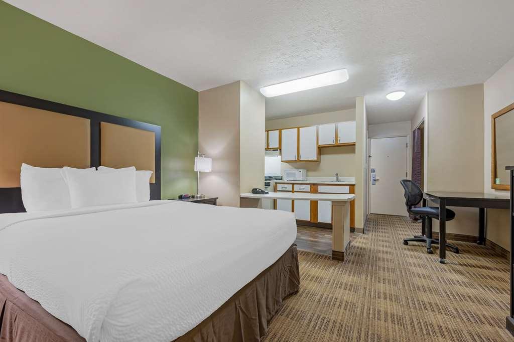 Suburban Studios Louisville East Szoba fotó